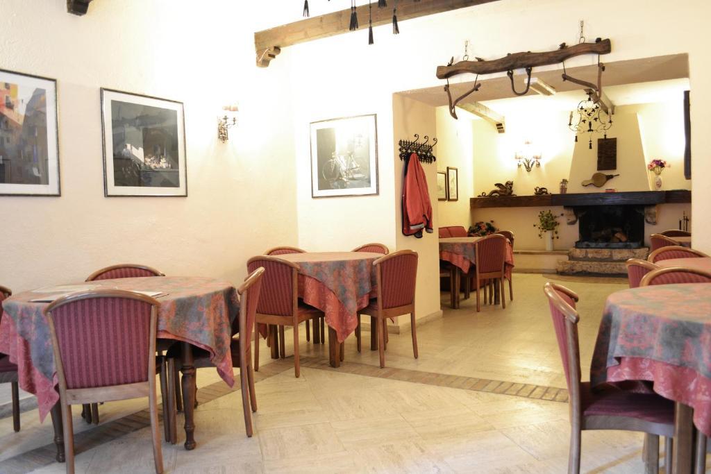פסקאסרולי Hotel Alle Vecchie Arcate מראה חיצוני תמונה