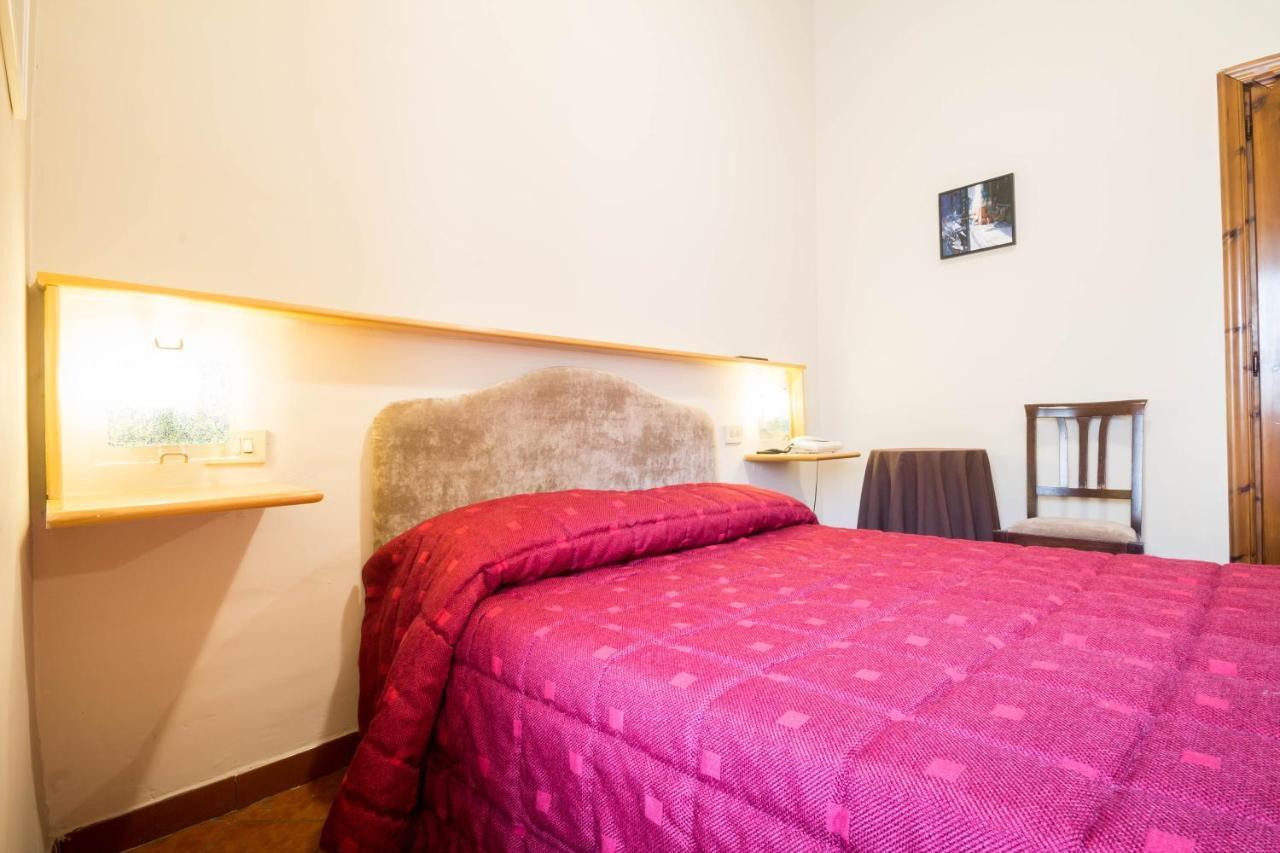 פסקאסרולי Hotel Alle Vecchie Arcate מראה חיצוני תמונה