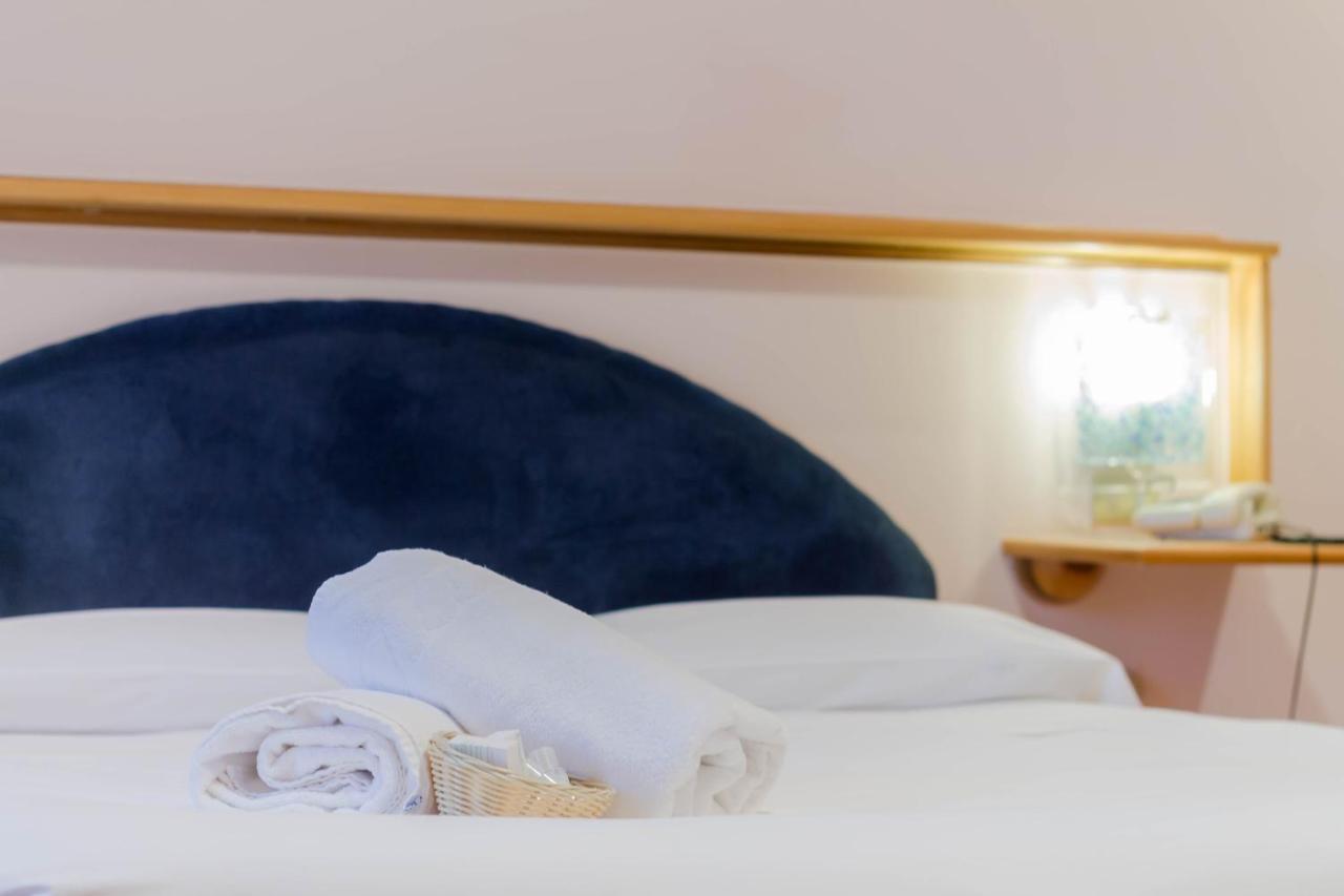 פסקאסרולי Hotel Alle Vecchie Arcate מראה חיצוני תמונה
