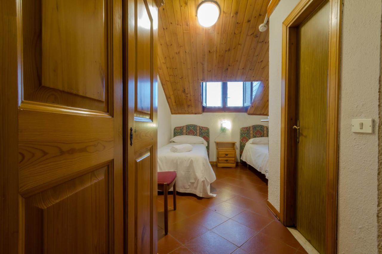 פסקאסרולי Hotel Alle Vecchie Arcate מראה חיצוני תמונה