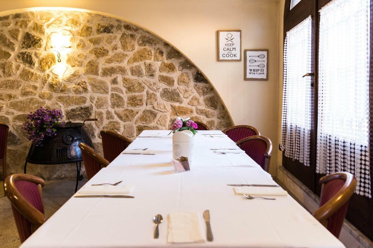 פסקאסרולי Hotel Alle Vecchie Arcate מראה חיצוני תמונה